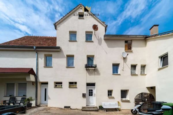 Immobilie in Bönnigheim - Historisches Bauernhaus mit großem Entwicklungspotenzial im Herzen von Bönnigheim - Bild 0
