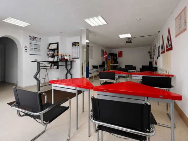 Immobilie in Gaildorf - Fachwerkhaus mit Wohn- und Gewerbeeinheit – attraktive Kapitalanlage - Innenstadtlage - Bild 3