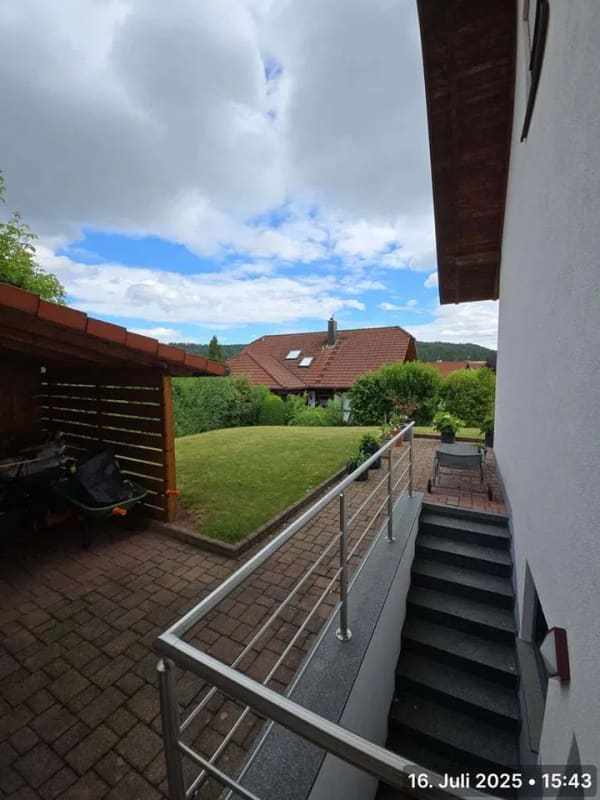 Immobilie in Niedereschach - Idylisches Einfamilienhaus mit großem Grundstück wartet auf seine neuen Besitzer - Bild 3