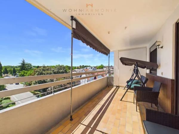 Immobilie in Remseck am Neckar - Großzügige 3,5 Zimmer Wohnung mit Balkon, Aufzug & Einzelgarage - Bild 4