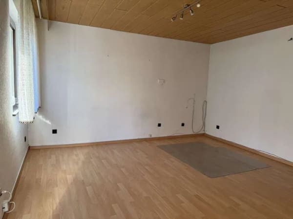 Immobilie in Markgröningen - ++ kleine helle Paarwohnung im 1.OG mit Stellplatz ab sofort ++ - Bild 1
