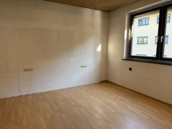 Immobilie in Markgröningen - ++ kleine helle Paarwohnung im 1.OG mit Stellplatz ab sofort ++ - Bild 4