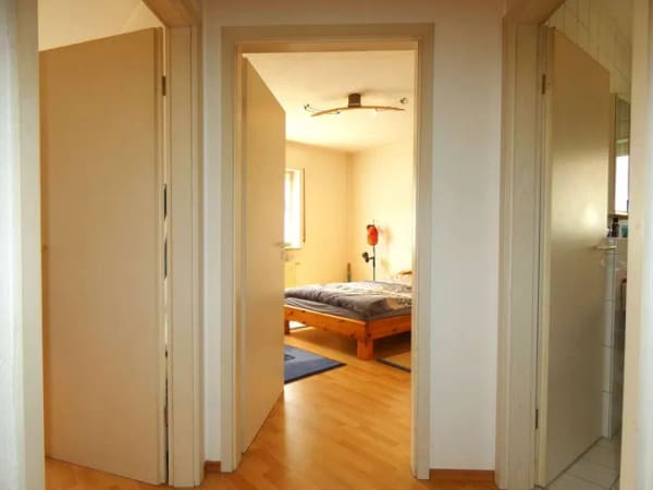 Immobilie in Lingenfeld - Erdgeschosswohnung mit Balkon in ruhiger Lage - Bild 2