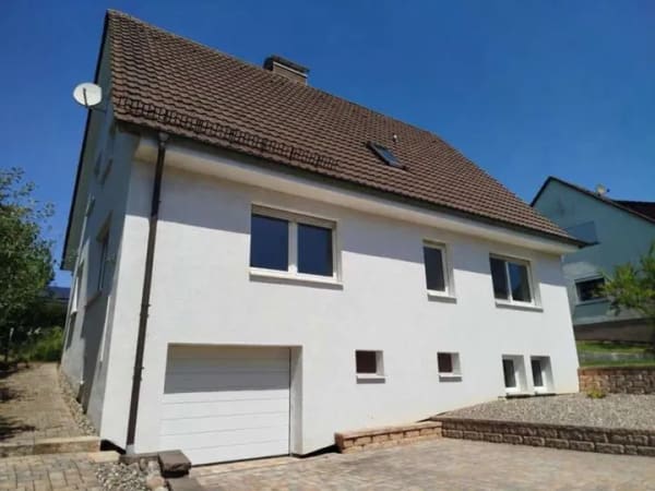 Immobilie in Melsungen - Wohnen in bester Lage
Freistehendes und gepflegtes Familienwohnhaus in Melsungen - Bild 0