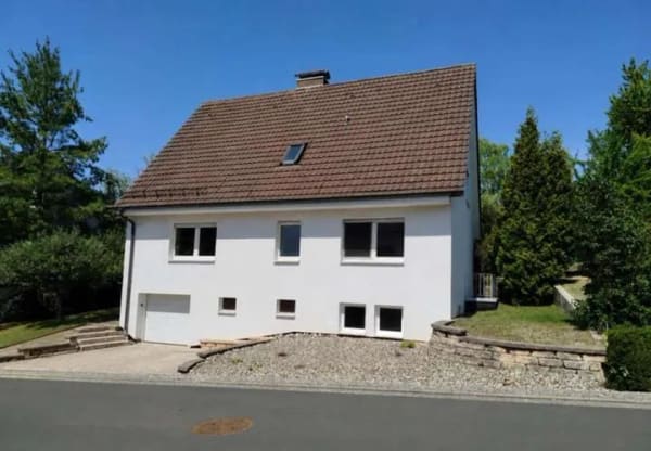 Immobilie in Melsungen - Wohnen in bester Lage
Freistehendes und gepflegtes Familienwohnhaus in Melsungen - Bild 4