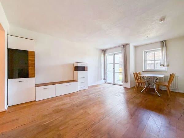 Immobilie in Waldkirchen - Kurzzeitvermietung möglich: Terrassenwohnung mit Südwest-Ausrichtung - Bild 3