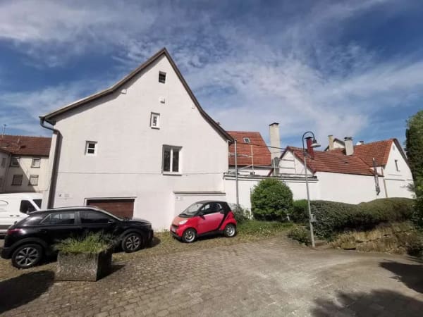 Immobilie in Heiningen - Ikonisches Wohn- und Geschäftshaus in Heiningen: Erkennen Sie das Potential! - Bild 1