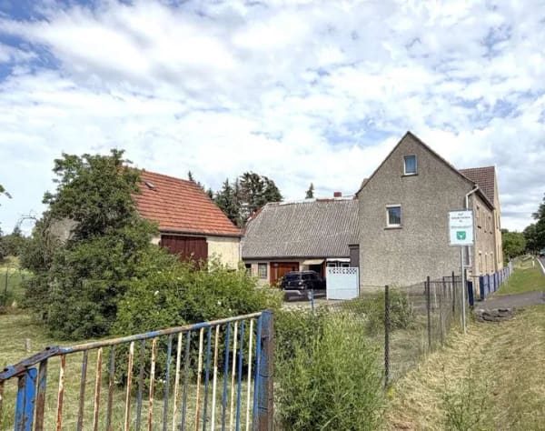 Immobilie in Wermsdorf - Solides Einfamilienhaus in Wermsdorf-Calbitz: mit Potential & Idee zum Idyll! - Bild 2