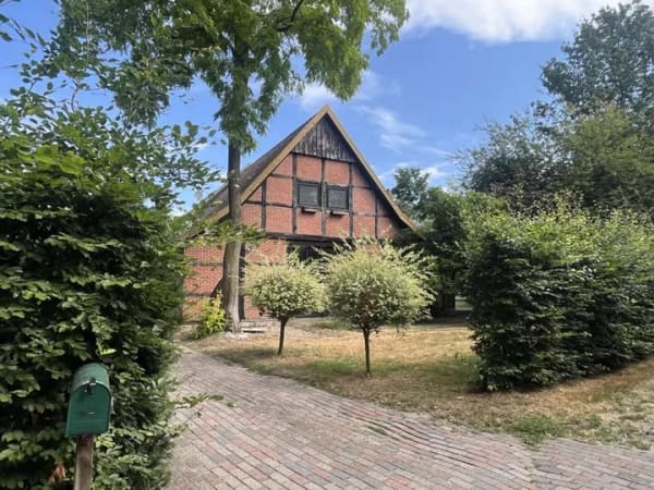 Immobilie in Bippen - Modernisierter Resthof mit Pferdehaltung und Einliegerwohnung - Bild 0
