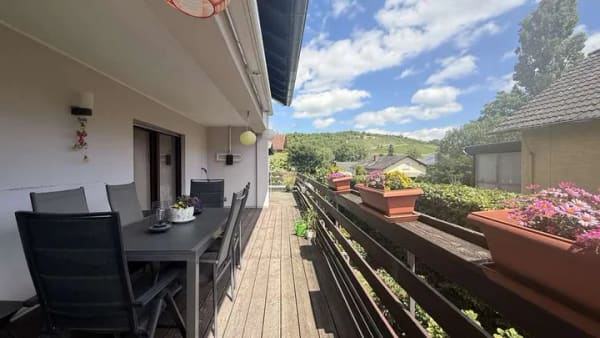 Immobilie in Appenheim - Modernes Ein- bis Zweifamilienhaus mit Pool, Sauna und großzügigem Grundstück in Appenheim - Bild 4