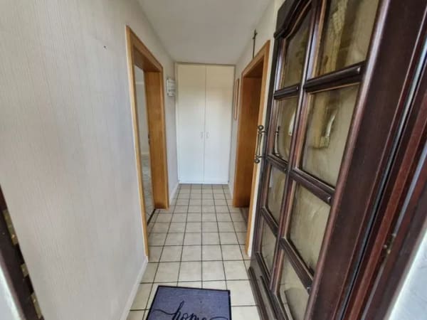 Immobilie in Inden - Inden-Schophoven: Kompaktes Einfamilienhaus mit einer Einzelgarage in ruhiger Umgebung - Bild 3