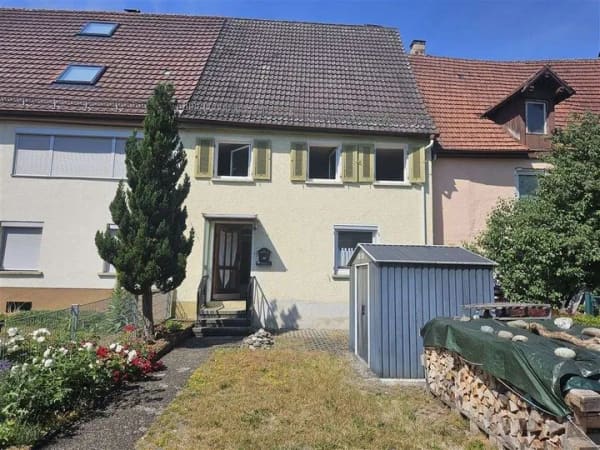 Immobilie in Lauchheim - Charmantes Einfamilienhaus mit Geschichte und Potenzial im Herzen von Lauchheim - Bild 0