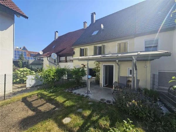 Immobilie in Lauchheim - Charmantes Einfamilienhaus mit Geschichte und Potenzial im Herzen von Lauchheim - Bild 1