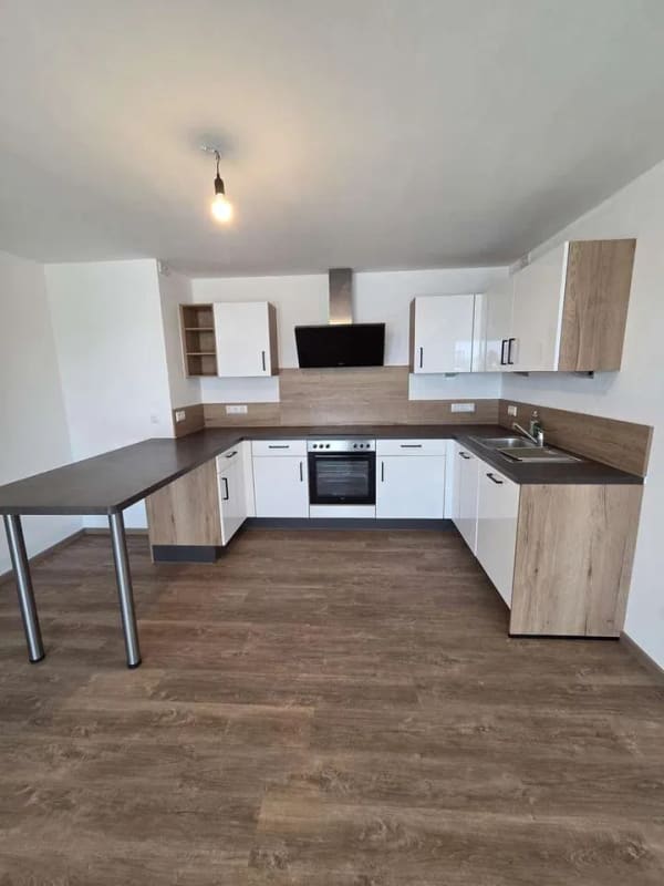 Immobilie in Tüßling - großzügige 3 Zimmer Etagenwohnung - Bild 1