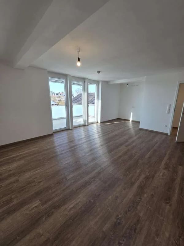 Immobilie in Tüßling - großzügige 3 Zimmer Etagenwohnung - Bild 3