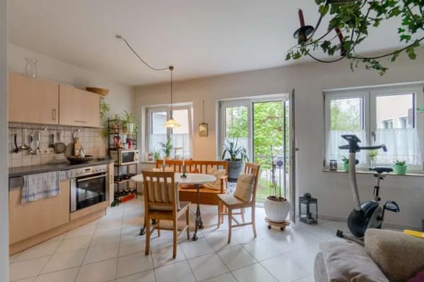 Immobilie in Edling - Gepflegte Hochparterre-Wohnung mit Balkon und praktischem Grundriss - Bild 0