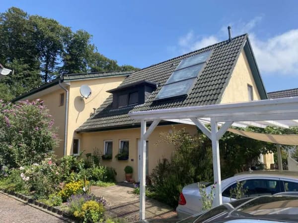 Immobilie in Loxstedt - Wohnen mit Charakter: Großzügiges Haus in Loxstedt-Stotel - Bild 0