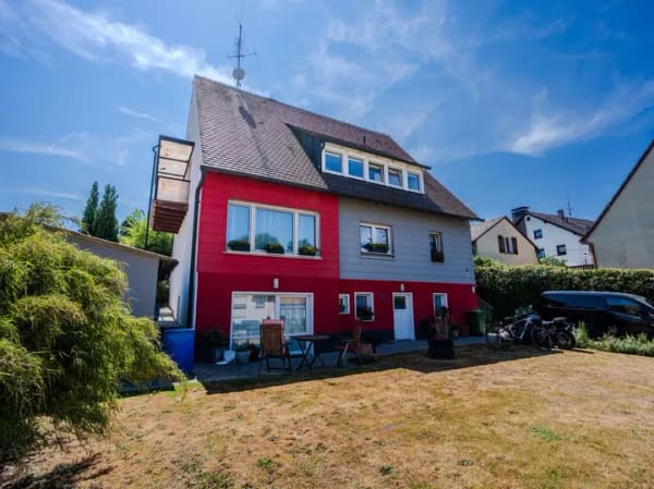 Immobilie in Rohr - 1–2 Familienhaus mit großem Naturgarten, Kreativwerkstatt und Platz für individuelle Wohnkonzepte - Bild 0