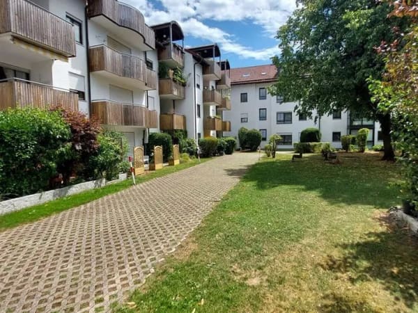 Immobilie in Bad Endorf - * Interessante Wertanlage Bad Endorf: charmantes Apartment mit seriösem Mieter* - Bild 0