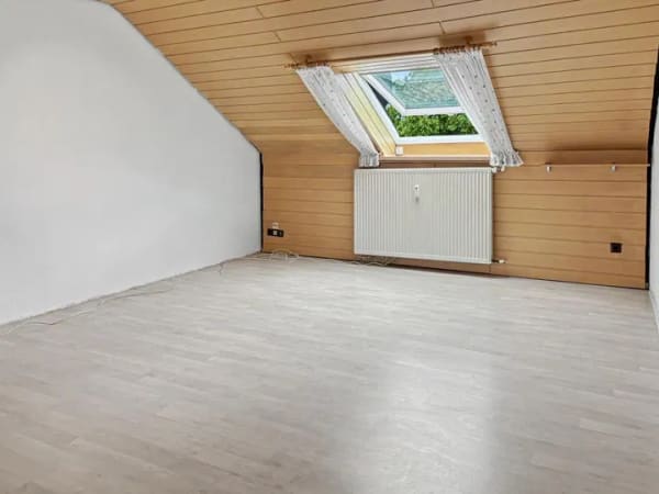 Immobilie in Lemgo - Dachgeschosswohnung in Lemgo - Bild 0