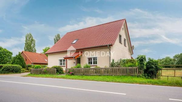 Immobilie in Thedinghausen - Familienfreundliches Einfamilienhaus mit großem Grundstück, Werkstatt & vielen Nutzungsmöglichkeiten - Bild 0
