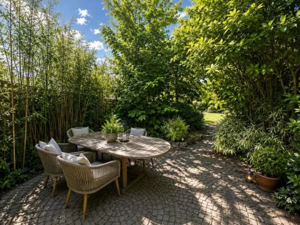 Immobilie in Elz - FACHWERKCHARME TRIFFT MODERNE – EXKLUSIVE DACHTERRASSE, KAMIN UND GARTEN MIT VIEL PRIVATSPHÄRE - Bild 3