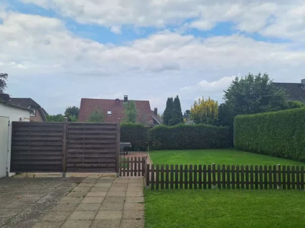 Immobilie in Klein Nordende - Ein-/ Zweifamilienhaus mit Garten und Garage in ruhiger und familienfreundlicher Lage - Bild 3