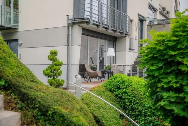 Immobilie in Hahnstätten - Einzigartiges Architektenhaus mit Wellnessbereich, Weitblick und optionalem Bürotrakt in Hahnstätten - Bild 3