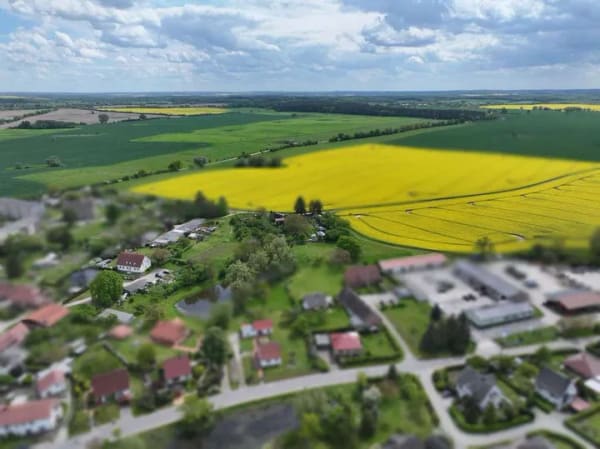 Immobilie in Groß Nemerow - Vollvermietetes Mehrfamilienhaus, Garagen- und Gartenkomplex in ruhiger beliebter Wohnlage - Bild 4