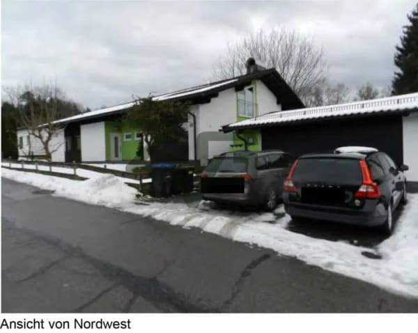 Immobilie in Grabenstätt - Einfamilienhaus freistehend in Grabenstätt - Bild 0