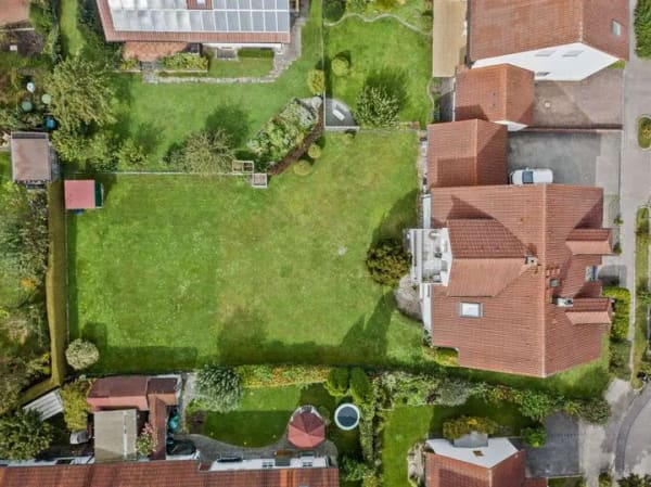 Immobilie in Thannhausen - **ABVERKAUF! Letzte 2 ZKB mit Garage & Garten - Schnell noch zuschlagen!** - Bild 1