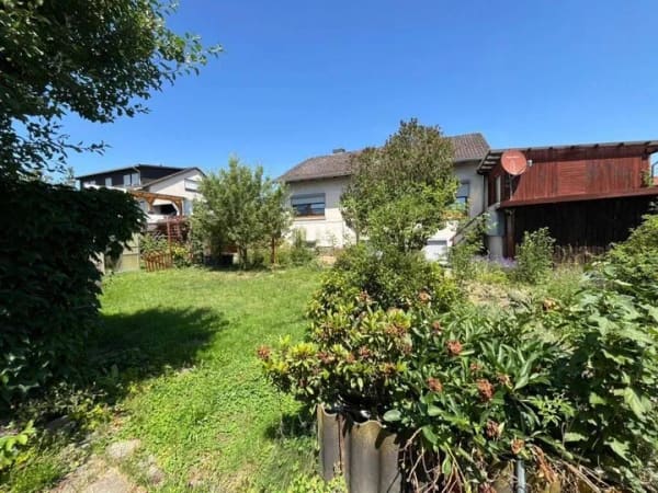 Immobilie in Schwalmstadt - Familienfreundliches Haus mit viel Platz! Viele Wege fußläufig zu erreichen! - Bild 3