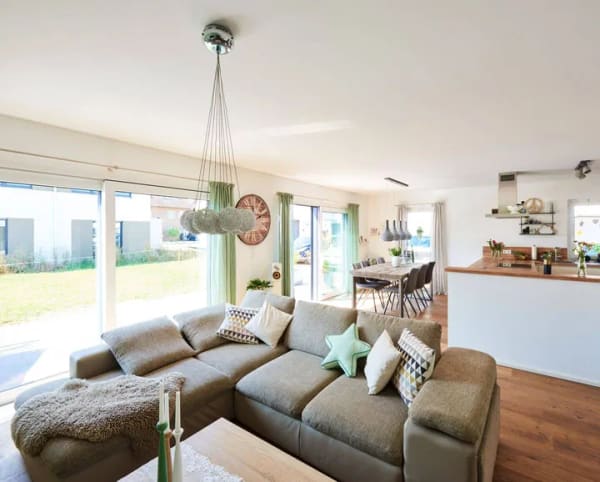 Immobilie in Seeheim-Jugenheim - Modernes Satteldachhaus mit hohem Kniestock in Seeheim-Jugenheim - Bild 1