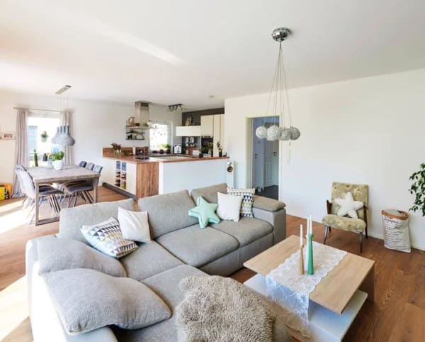 Immobilie in Seeheim-Jugenheim - Modernes Satteldachhaus mit hohem Kniestock in Seeheim-Jugenheim - Bild 4