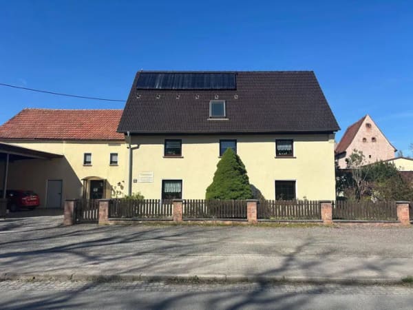 Immobilie in St. Egidien - Einfamilienhaus mit Büroeinheit im Erdgeschoss und reichlich Lagerflächen - Bild 2