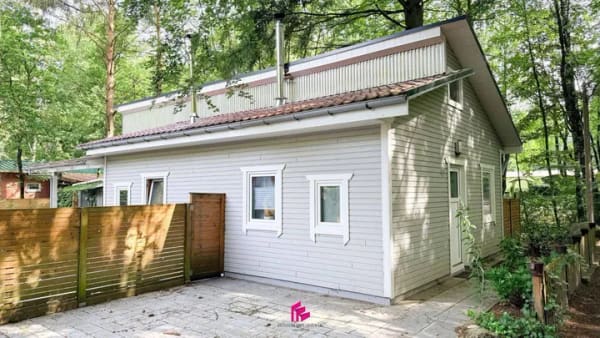Immobilie in Visbek - Visbek | Urlaubsgefühl das ganze Jahr - Holzhaus mit Sauna im Feriengebiet - Bild 0