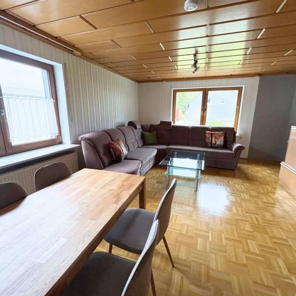 Immobilie in Erndtebrück - Einziehen, zurücklehnen, Sonne genießen - Südlich ausgerichteter Balkon inklusive - Bild 4