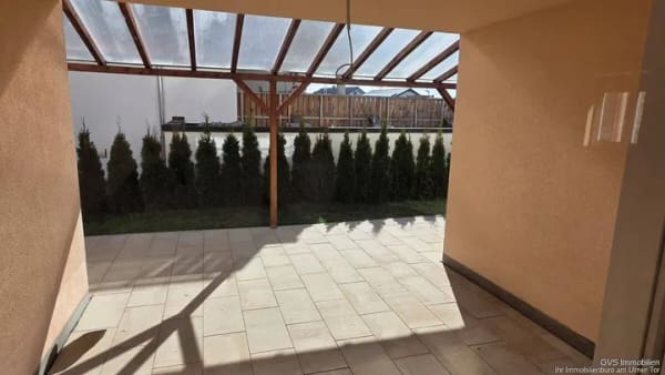 Immobilie in Niederrieden - 4,5 Zimmer-Wohnung mit Garten und Terrasse in Niederrieden - Bild 4