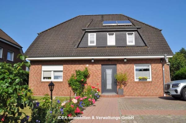 Immobilie in Niepars - Einfamilienhaus mit separater Einliegerwohnung in Negast bei Stralsund zu verkaufen! - Bild 0