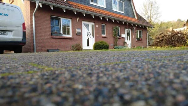 Immobilie in Dedelstorf - Attraktive Doppelhaushälfte mit großem Grundstück, moderner Ausstattung & Familienkomfort - Bild 4