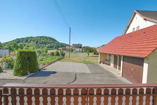 Immobilie in Schelklingen - Zweifamilienhaus mit großem Grundstück in Schmiechen - Bild 4