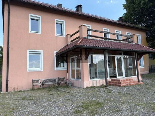 Immobilie in Waldershof - Neues Wohngefühl in historischem Gewand - Kernsaniertes Einfamilienhaus - Bild 1