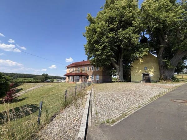 Immobilie in Waldershof - Neues Wohngefühl in historischem Gewand - Kernsaniertes Einfamilienhaus - Bild 3