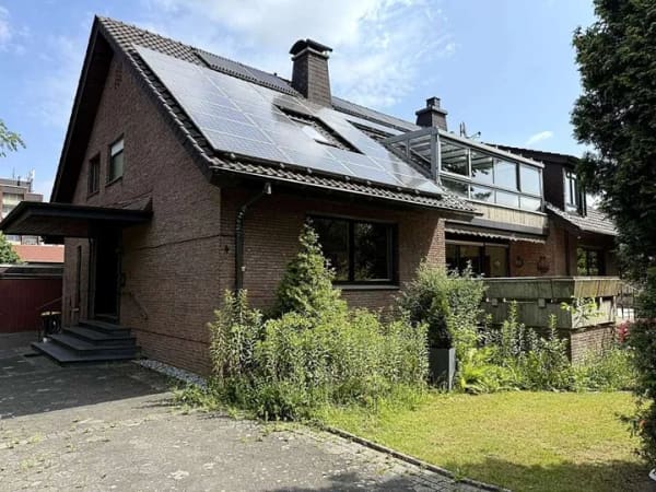 Immobilie in Dorsten - Viel Platz, viele Möglichkeiten - großzügiges Einfamilienhaus mit Entwicklungspotential in Top-Lage - Bild 2