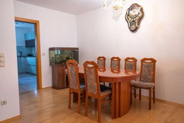 Immobilie in Dingolfing - *** Familienhaus in Traumwohnlage am Brunnerfeld *** - Bild 2