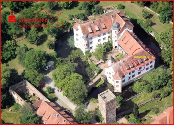 Immobilie in Mosbach - Außergewöhnliches Wohnerlebnis in einer romantischen Schlossanlage - Maisonettewohnung in Lohrbach - Bild 0