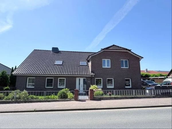 Immobilie in Duvensee - Zukunftsstarkes Zweifamilienhaus - Bild 0