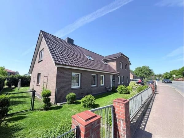 Immobilie in Duvensee - Zukunftsstarkes Zweifamilienhaus - Bild 2