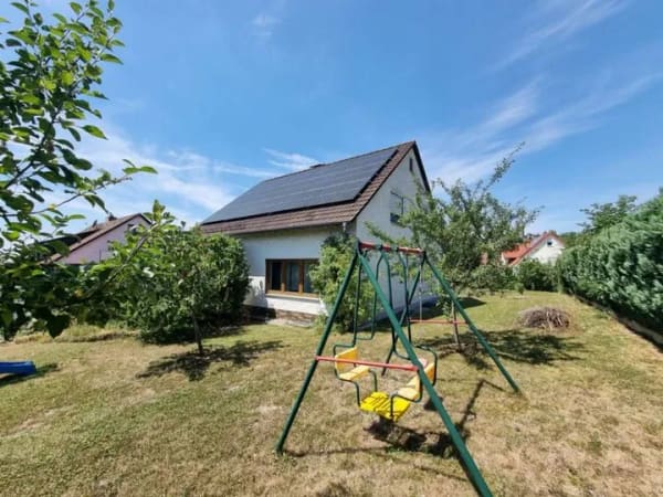 Immobilie in Colmberg - Modernisiertes Einfamilienhaus mit großem Grundstück, Doppelgarage und Burgblick... - Bild 0