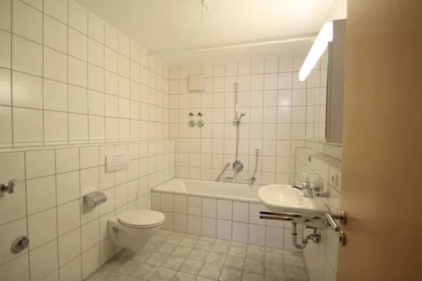 Immobilie in Krumbach (Schwaben) - Direkt im Zentrum - 2-Zimmerwohnung mit TG-Stellplatz - Bild 4